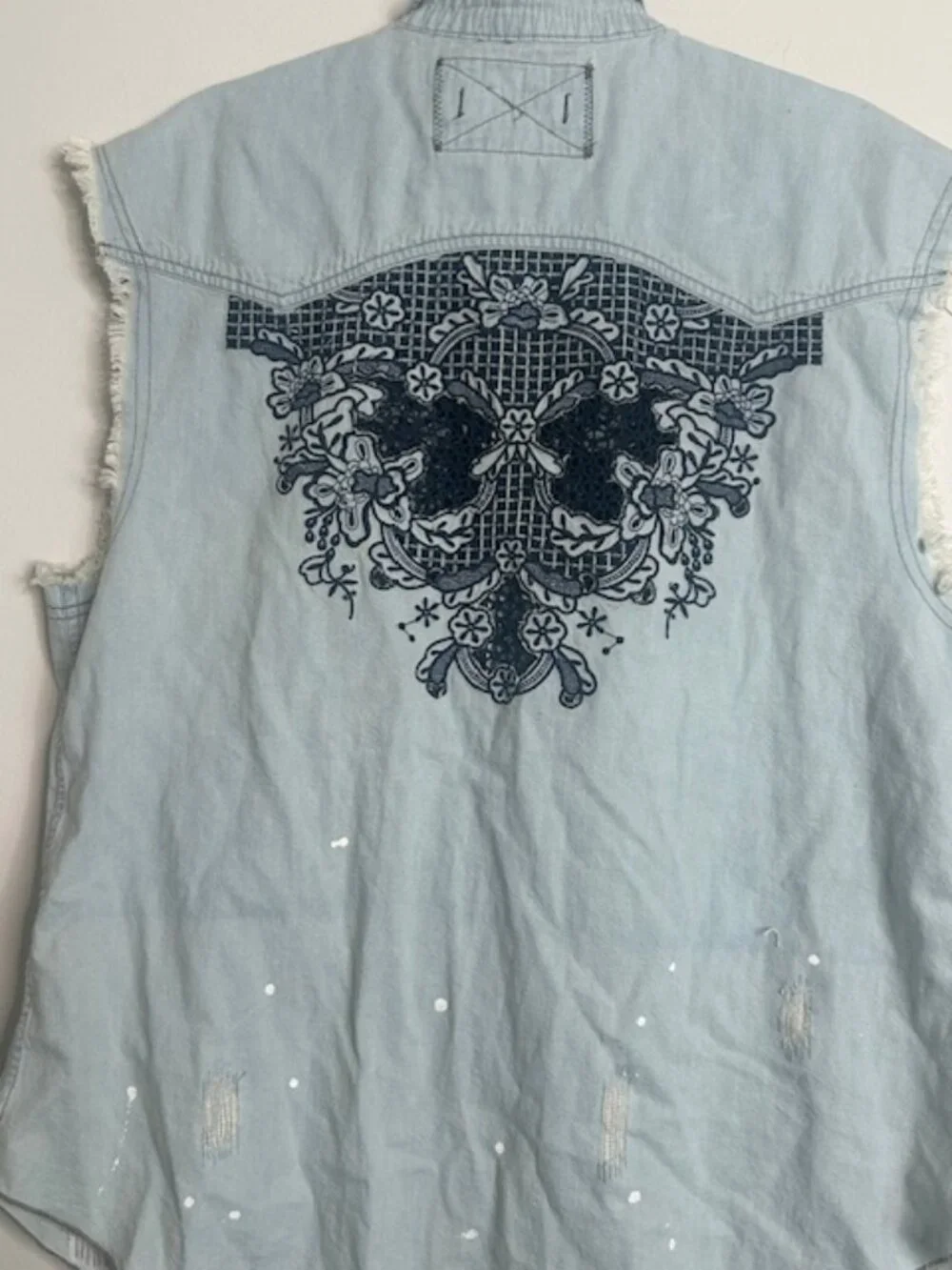 We the Free x Free People Western Wear Cutoff Denim Embroidered Fray Snap Top - Picture 15 of 16